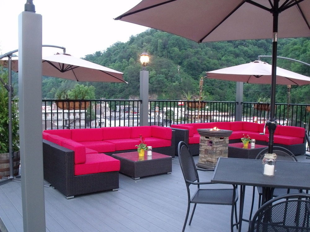 The Landmark Hotel ไพค์วิลล์ ภายนอก รูปภาพ